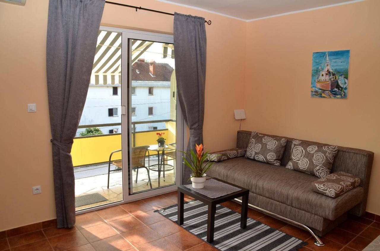 Apartment Renata Lovran Exterior foto